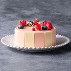 【神戸洋藝菓子ボックサン】母の日限定！春色ベリーと小さな薔薇のブーケ ショコラケーキ 4号 母の日のギフト・プレゼント2025 6