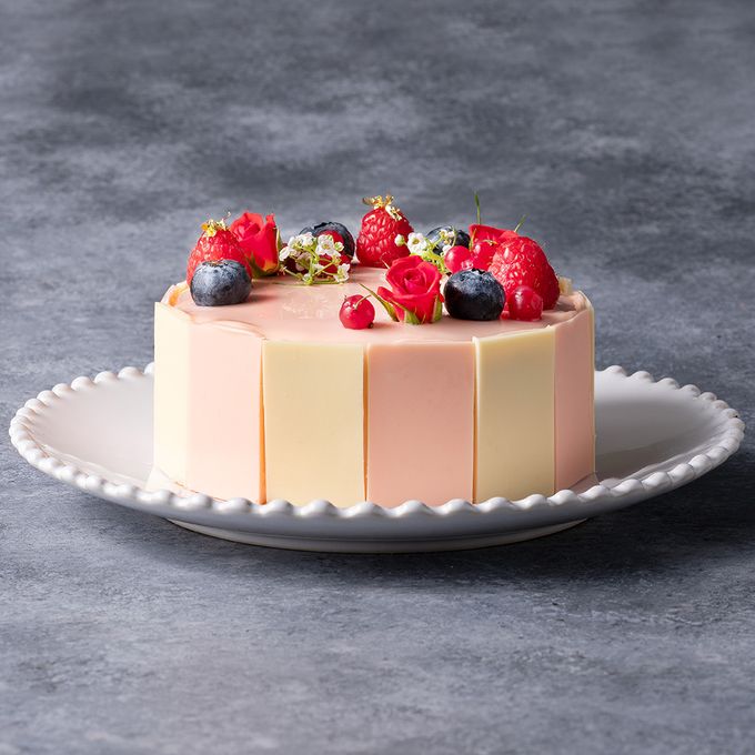 【神戸洋藝菓子ボックサン】母の日限定！春色ベリーと小さな薔薇のブーケ ショコラケーキ 4号 母の日のギフト・プレゼント2025 6