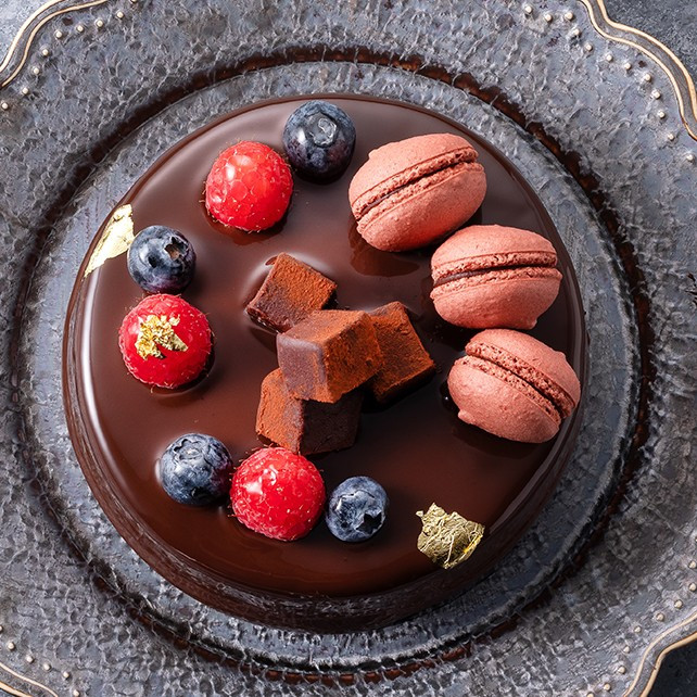 神戸洋藝菓子ボックサン】ショコラ・マカロン プレミアム 4号 誕生日