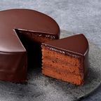 発売10日 3000個！伝説のザッハトルテ 【神戸洋藝菓子ボックサン】神戸マイスター ザッハトルテ  5号 誕生日 ギフト 熨斗対応：母の日2026  4