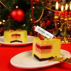 ２人用ペアホールケーキ 白金ミロワール（ピスターシュ）クリスマススタイル クリスマス2025 3