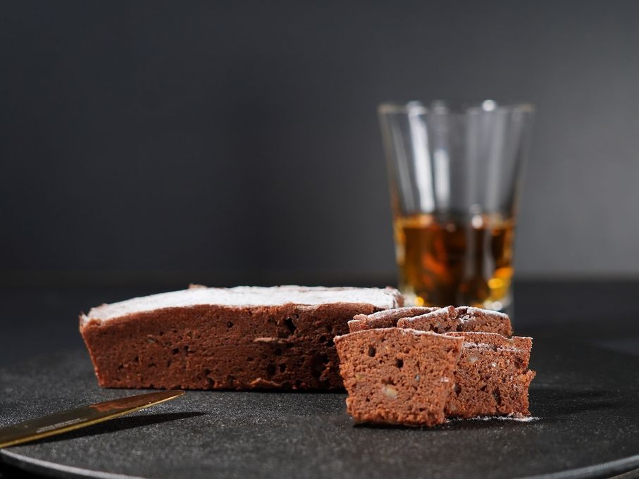 レミーマルタンを使った大人のショコラケーキ 父の日カード付き  父の日2026 2