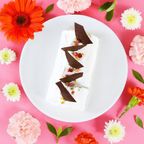 母の日カード付きパティシエ手作り白金クリームロール（プレーン） 母の日2026 2