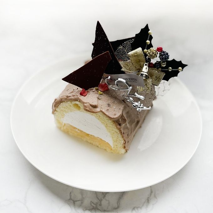 白金クリームブッシュドノエル（ショコラ）ハーフ クリスマス2025 2