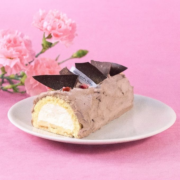 母の日カード付きパティシエ手作り白金クリームロール（ショコラ） 母の日2026 4