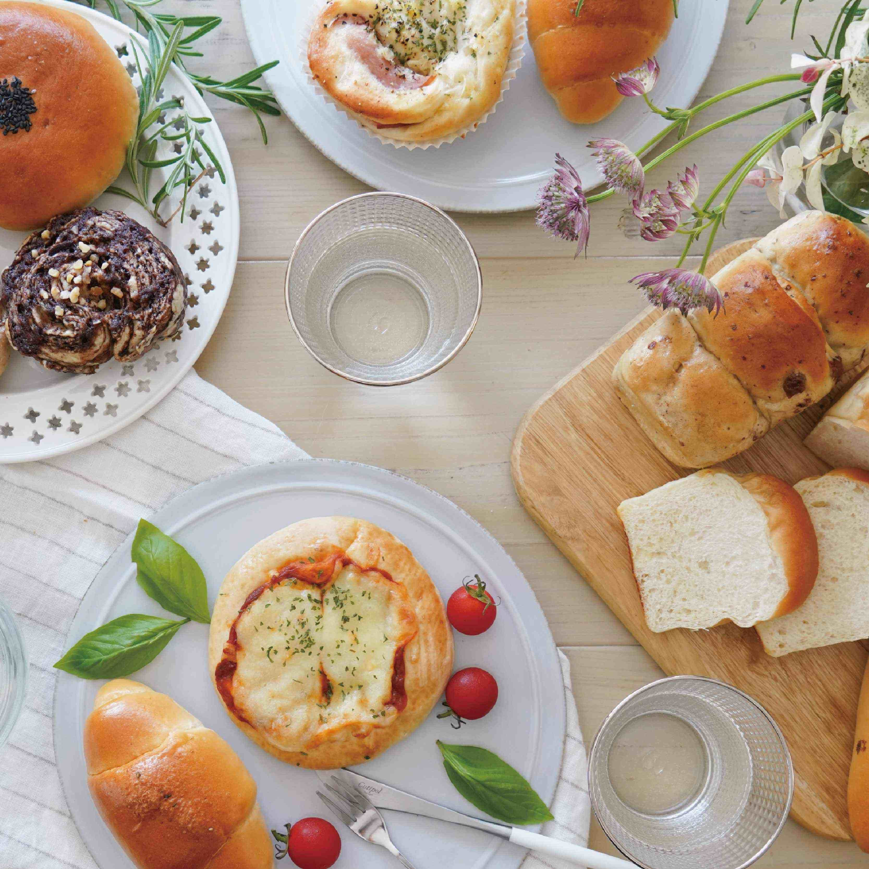 米粉パン マザリ アクリルスタンド アクスタ アクキー 米粉 パン 2個