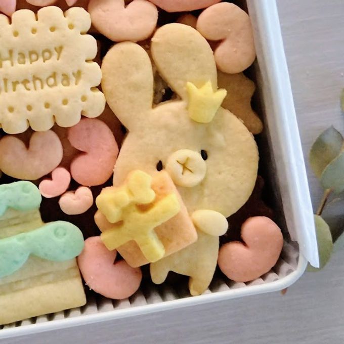 バースデークッキー缶/きみと季節のとなりに「HappyBirthday」うさぎ 3