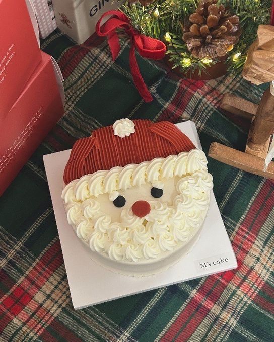 サンタケーキ[クリスマスケーキ] 1