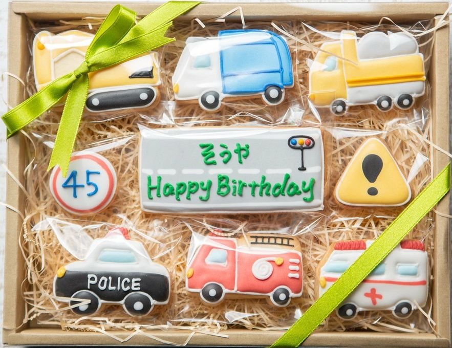 名入れ可・全12種類の車から6種選べる【乗り物バースデーギフト】アイシングクッキー ギフトボックス クッキー ケーキデコレーション バースデーケーキ 誕生日 ケーキトッピング ケーキデコレーション かわいい お菓子 女の子 男の子  2
