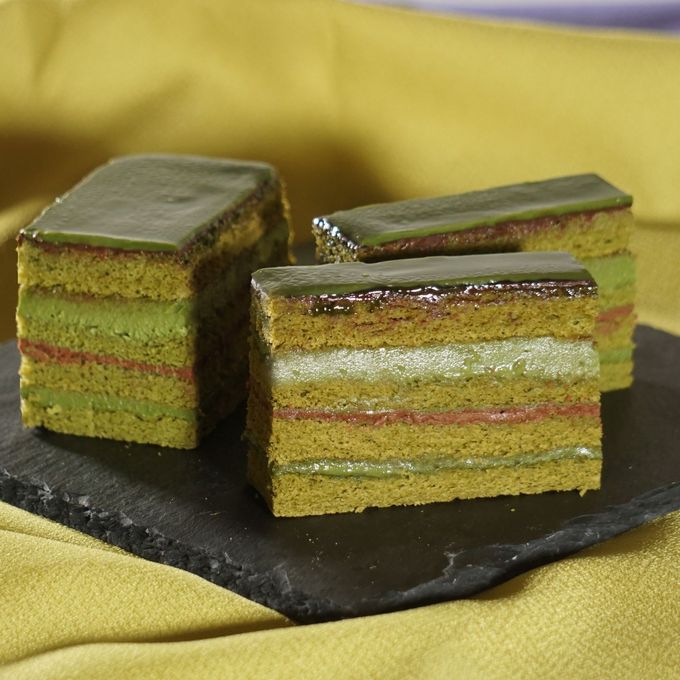 水引付きのおしゃれ箱 抹茶オペラチョコレートケーキ 15cm 2