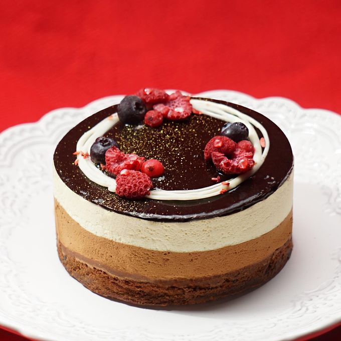 5層のくちどけ 贅沢チョコレートケーキ 4号 1