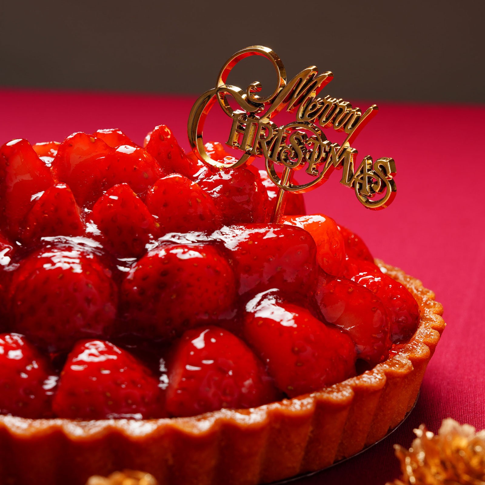 クリスマス限定ピック付き】いちごたっぷりグルテンフリータルト