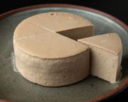芳醇マロンと十勝チーズの濃厚NYチーズケーキ※グルテンフリー 4