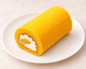 北海道生クリームと芳醇バニラの贅沢ロールケーキ｜ふんわり軽やかな口どけ 1
