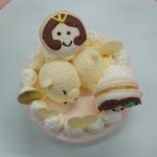 ひな祭り おやすみクマのホワイトチョコ苺ショート｜お雛さまマカロン付き 2