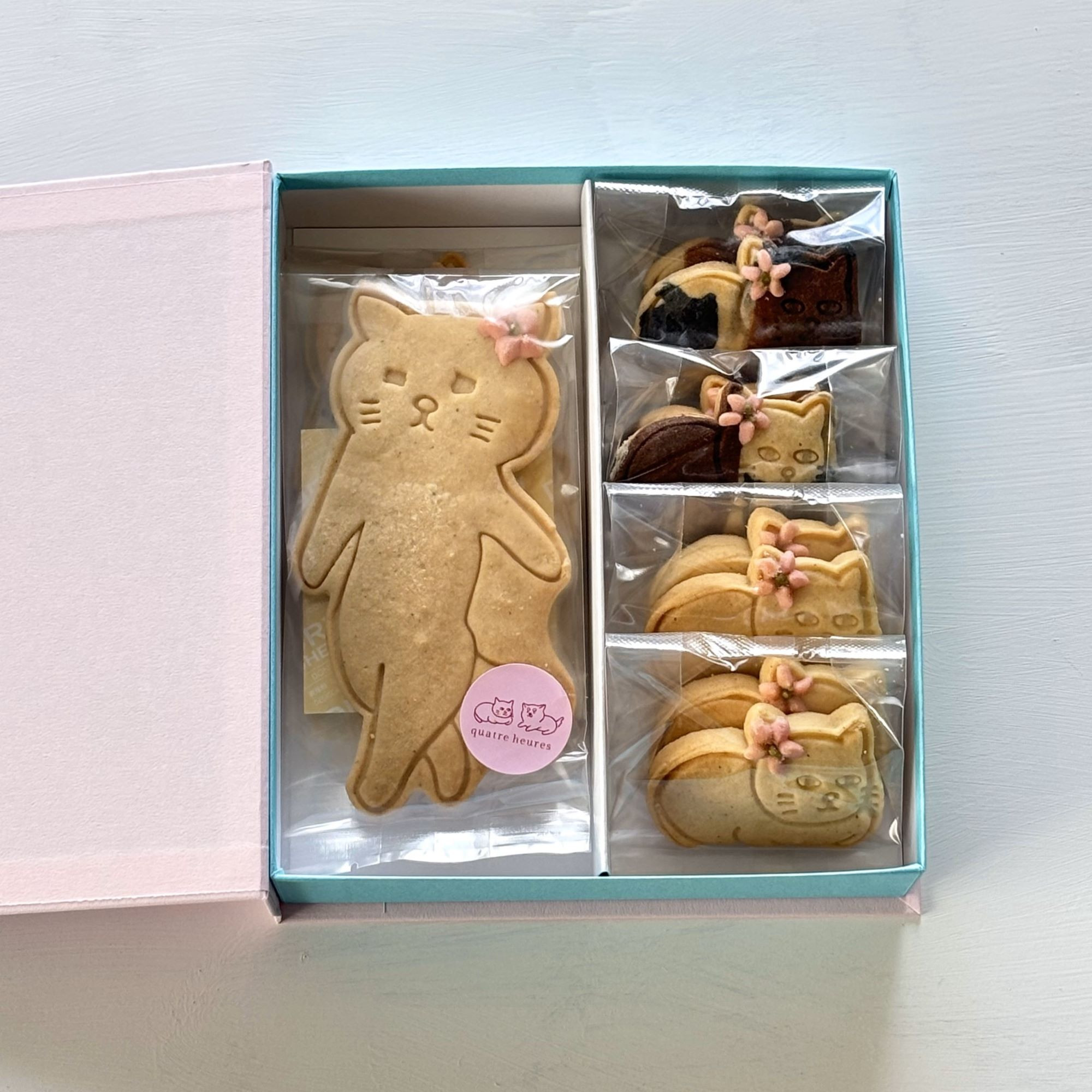 Lucky Cream Chocolate☆くまカップケーキ＆クッキーチャーム Lucky Cream Chocolate☆くまカップケーキ＆クッキーチャーム