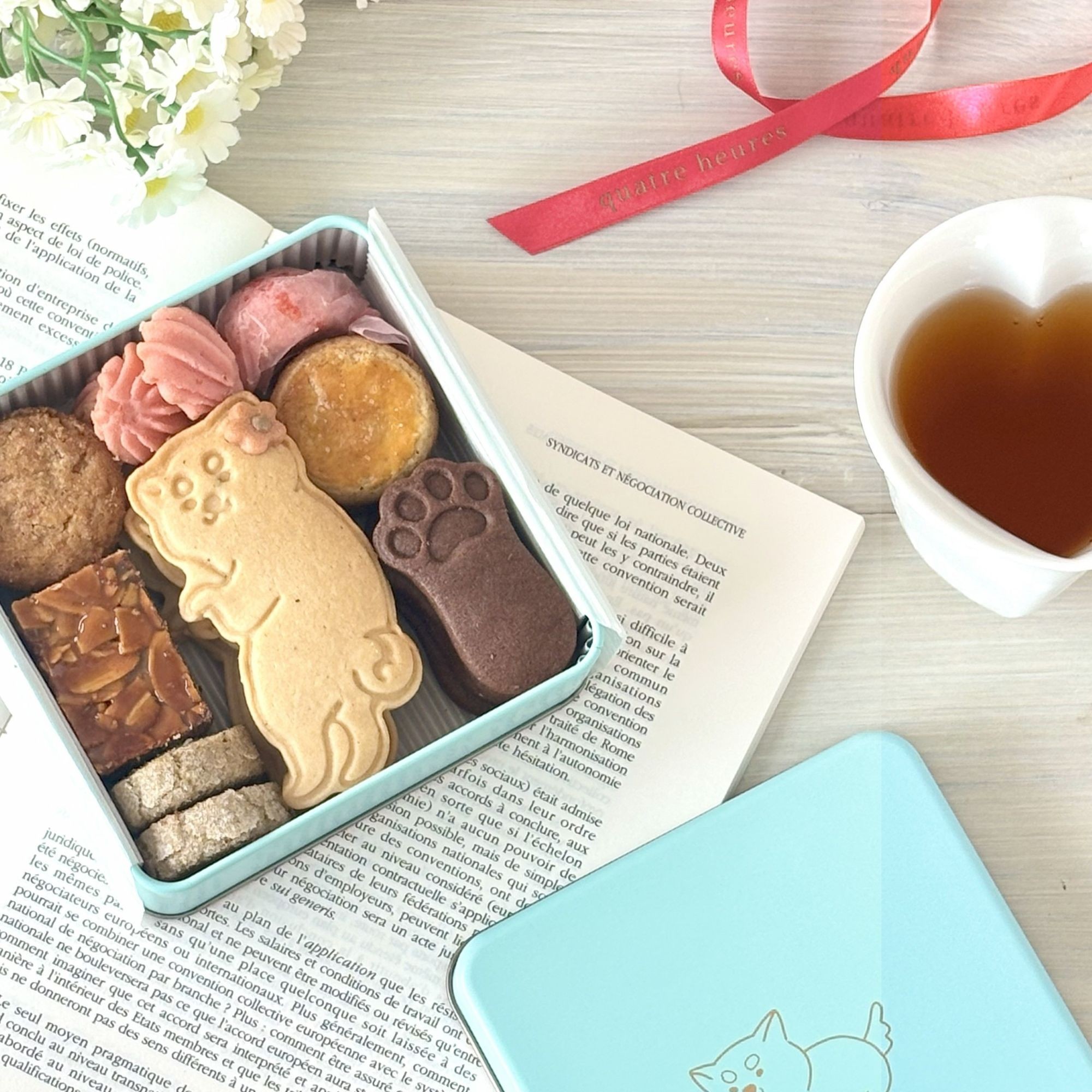 butter bear クッキー缶　トートバッグ　限定品 butter bear クッキー缶トートバッグ限定品