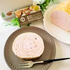 家族団らんのひと時にミルクレープロールいちご 6