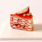 あみあみいちごのラブリーミルクレープ5号（カット） 5