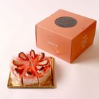 あみあみいちごのラブリーミルクレープ5号（カット） 9