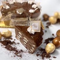 チョコのあみあみミルクレープ5号（カット）