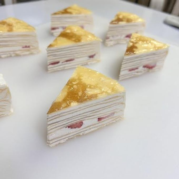 至高のいちごのミルクレープケーキ4号 5