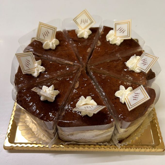 チョコのあみあみミルクレープ5号（カット） 3
