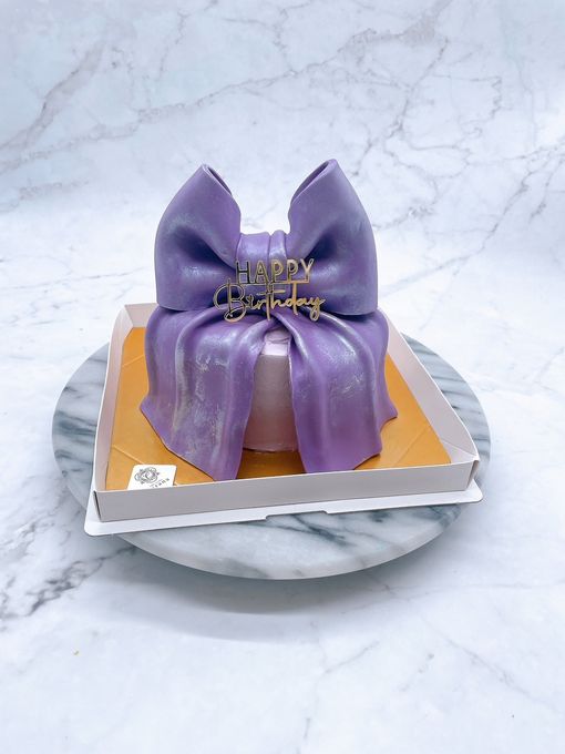 【冷凍】立体リボンケーキ5号 8