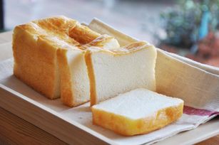 グルテンフリー 米粉パン 無添加 天然酵母 食パン1斤 アレルギー対応