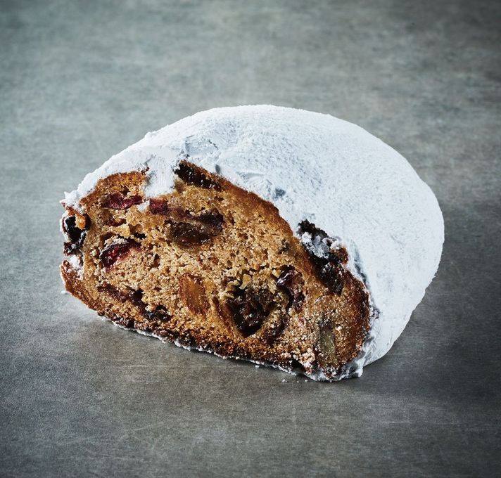 ６種のドライフルーツたっぷりシュトーレン 2