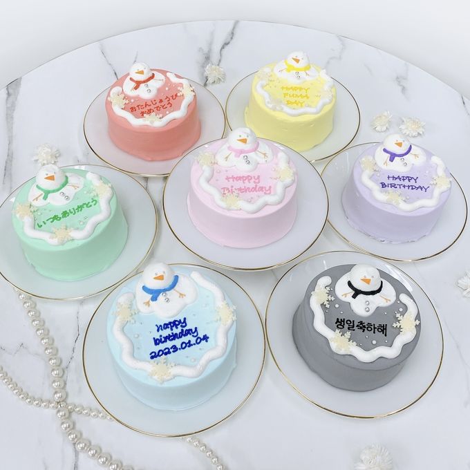 【店頭受取】とろける雪だるまケーキ 4号《選べる9色｜韓国｜冬｜センイルケーキ｜お好きなメッセージ✧》 5