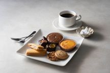 ホテルオークラ スイーツギフト １３個 1