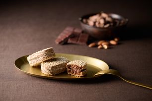 リーガロイヤルホテル アーモンドショコラサンド ４個