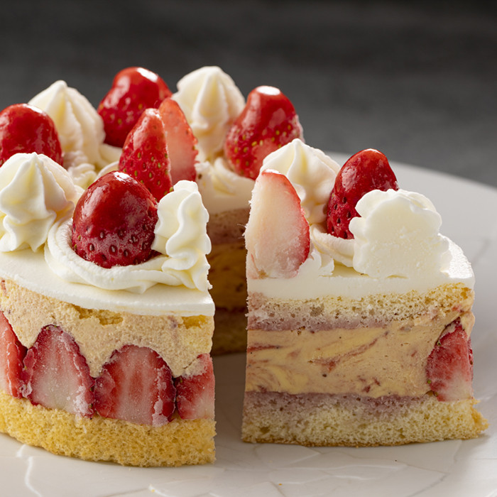 ストロベリーショートケーキ 4号 12㎝ （ベルグの4月） | Cake.jp
