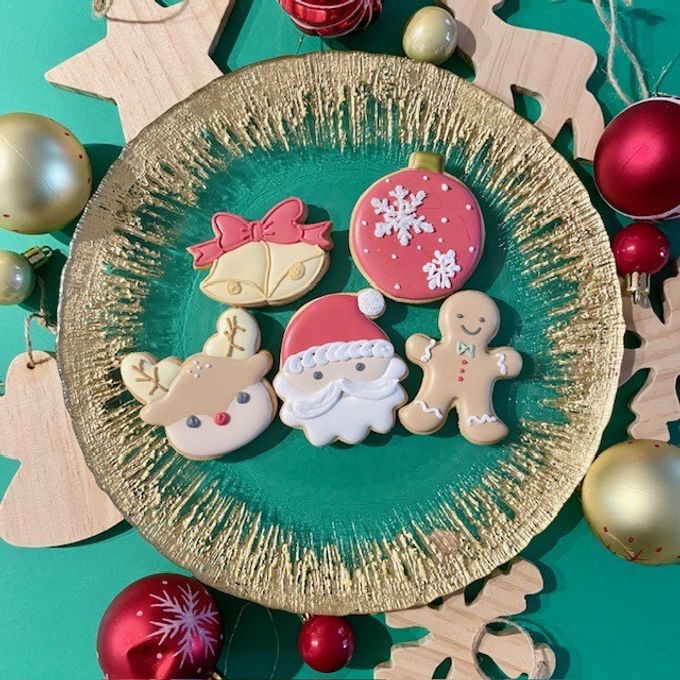 大きめサイズのオーナメントアイシングクッキー5枚セット 1
