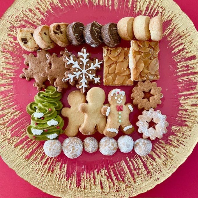 ホワイトクリスマスクッキー缶 2