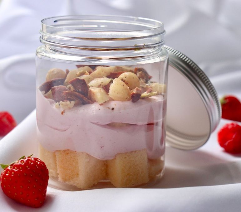 【数量限定】ケーキ缶 カップケーキ(ベリー) 1