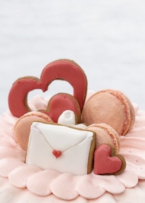 【数量限定】【バレンタイン限定】”今年はケーキで贈るバレンタイン” ラ・ルーヴ・レター ５号 １５ｃｍ デコレーションケーキ 2