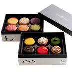 プティケーキとマカロンの詰め合わせ（冷凍） / 「プティ・フール」 4