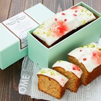 イチゴのパウンドケーキ （冷蔵） / 「ケーク・フレーズ」