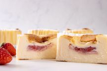 【季節限定・食べくらべ】GAZTAの苺バスクチーズケーキとバスクチーズケーキ 2種4個セット 3