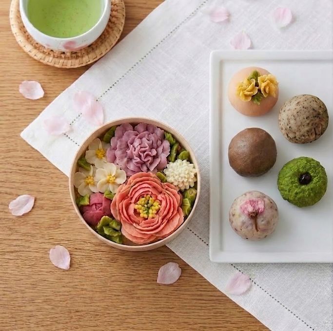 ＜うめとおはぎ＞花まつり-芍薬とカーネーション おはぎ7種7個(添加物不使用・卵不使用) 2