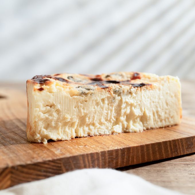 【MAHOROWA】PREMIUMバスクブルーチーズケーキ＜グルテンフリー＞お歳暮2025 3