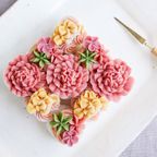 9/19〜9/21お届け【敬老の日】＜うめとおはぎ＞おはぎのフラワーBOX（秋色カーネーション） 5