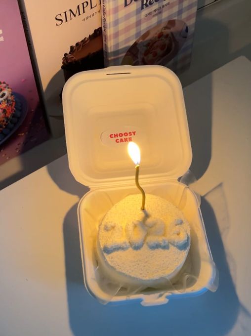 2026新年のお祝いに❤︎韓国トレンドのフワフワデザインケーキ 2