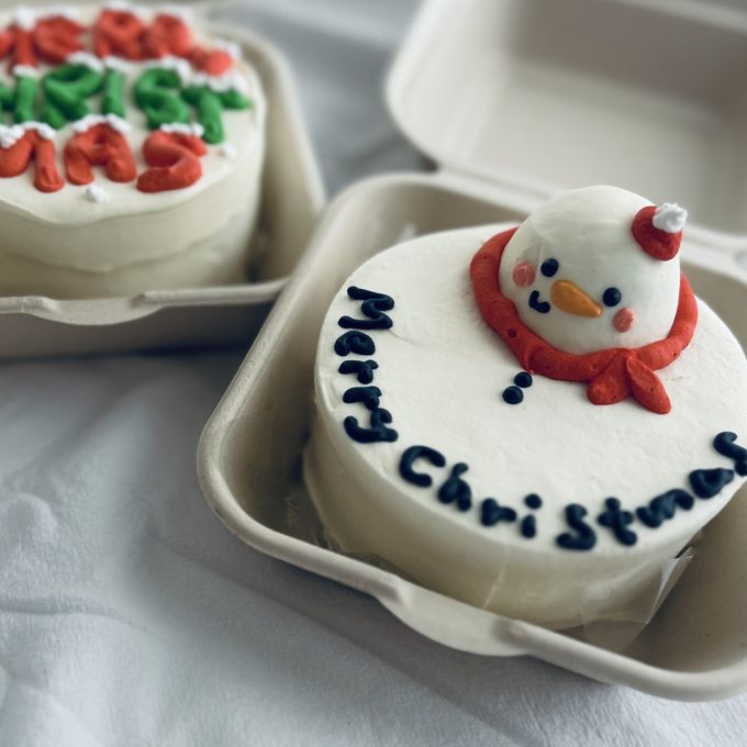 【色変更可能】スノーマンケーキ 1