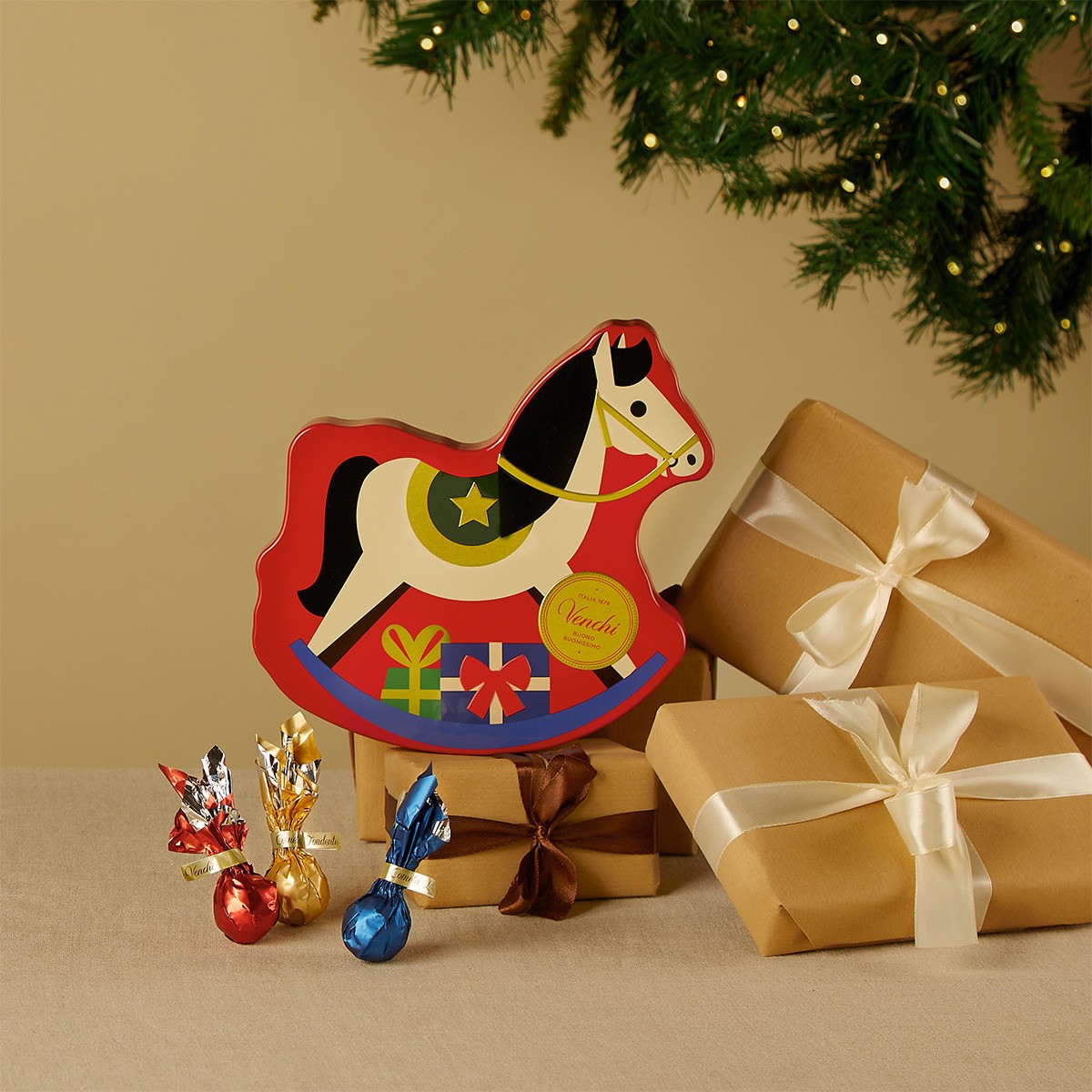 ロッキングホース缶 クリスマス アリス ブロー（ヴェンキ｜Venchi