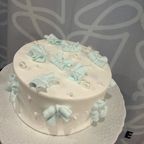 カラバリ豊富！キュートリボンパールケーキ5号｜推しカラー対応・リボンデザイン 1