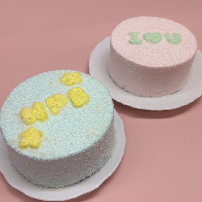 【文字変更OK】ふわもこパステルカラーセンイル4号／推し活・誕生日・記念日におすすめ オーダーメイドメッセージケーキ 3