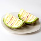 まるごとメロンケーキ ハーフ 3